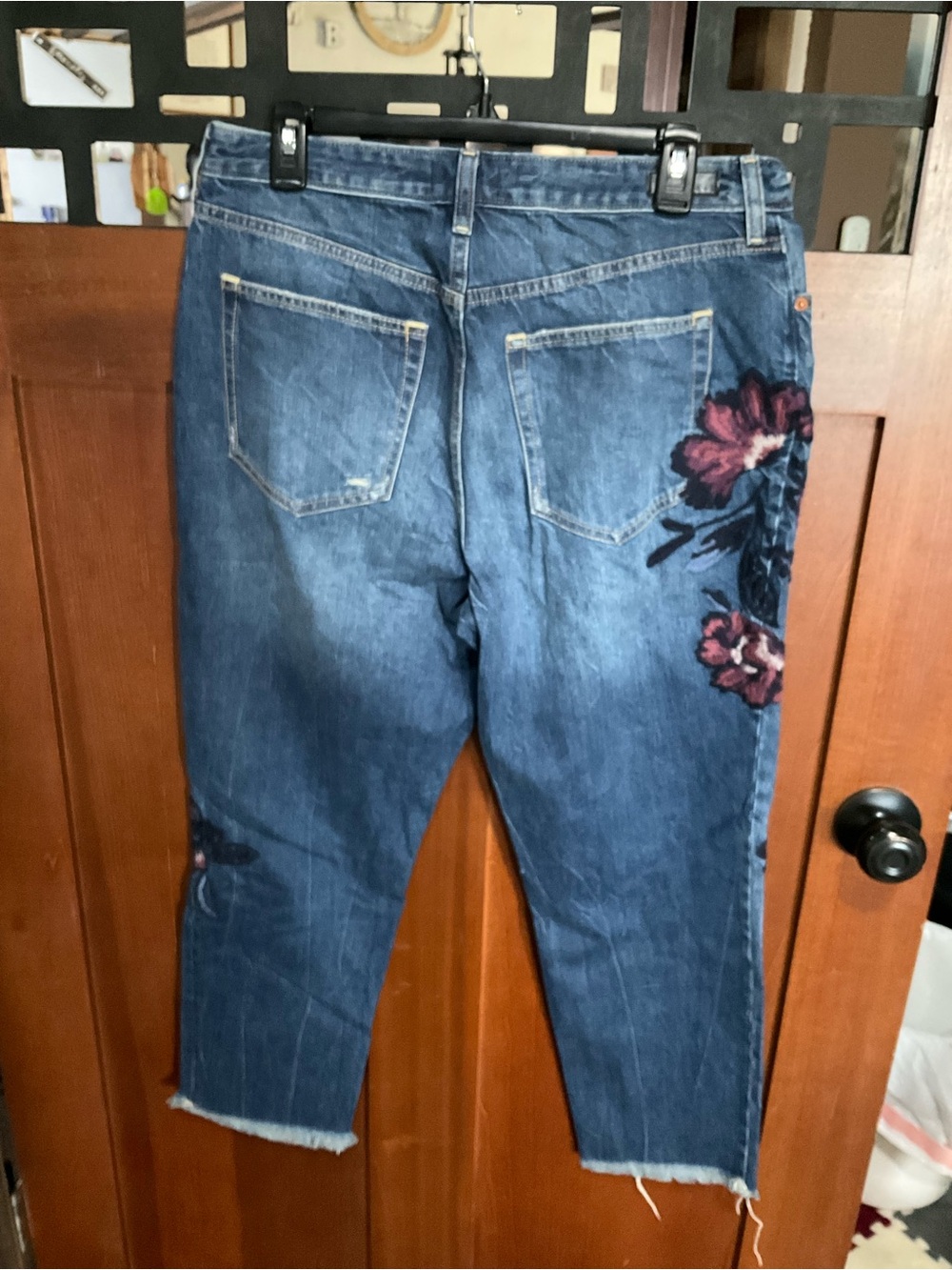 Jeans Subcategory Classification - Picture 2 of 10